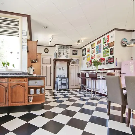 Characteristic With Wellness, Cleaning Included Vakantiehuis