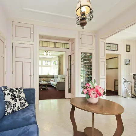 Characteristic With Wellness, Cleaning Included
